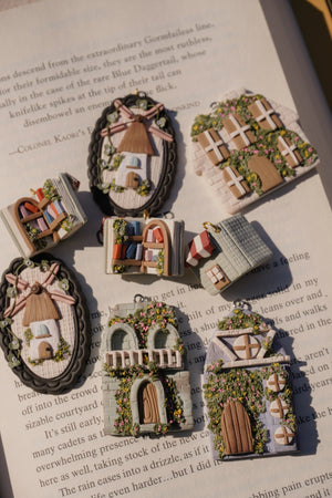 Old houses bookmarks