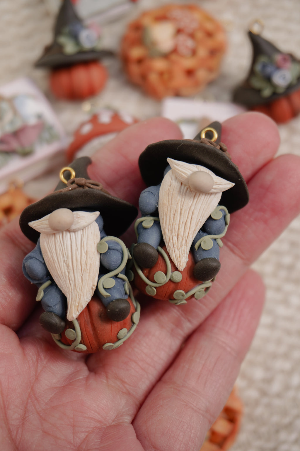 Gnomes on pumpkins Earrings